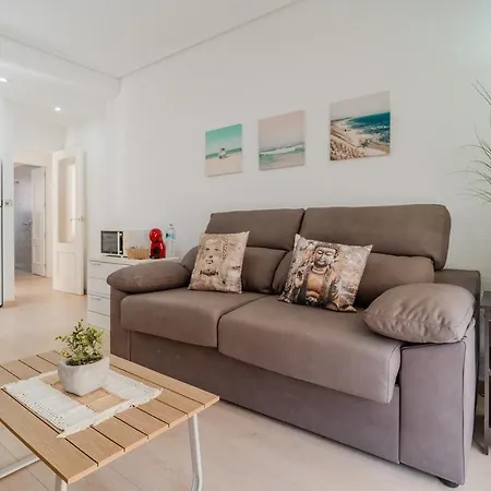 Apartment Charming With A Balcony In Gran Playa