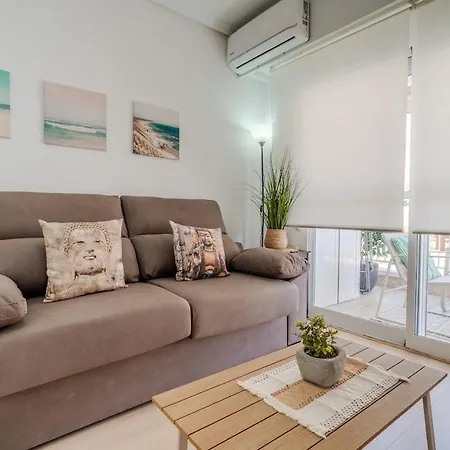 Charming With A Balcony In Gran Playa Apartmán
